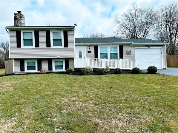 24 Maple Valley Cres, Rochester, NY 14623