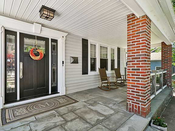 2nd image of 5612 Delafield Ave