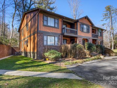 1749 Haywood Manor Rd APT B, Hendersonville, NC, 28791