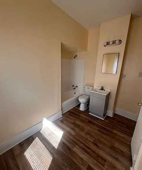 83 W Virginia Ave — Photo 4
