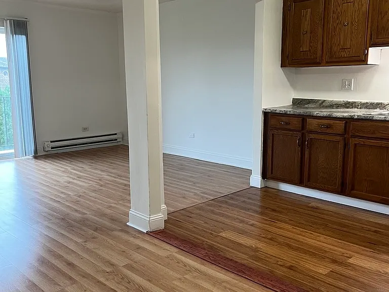 1535 Norway Ln #3B — Photo 10