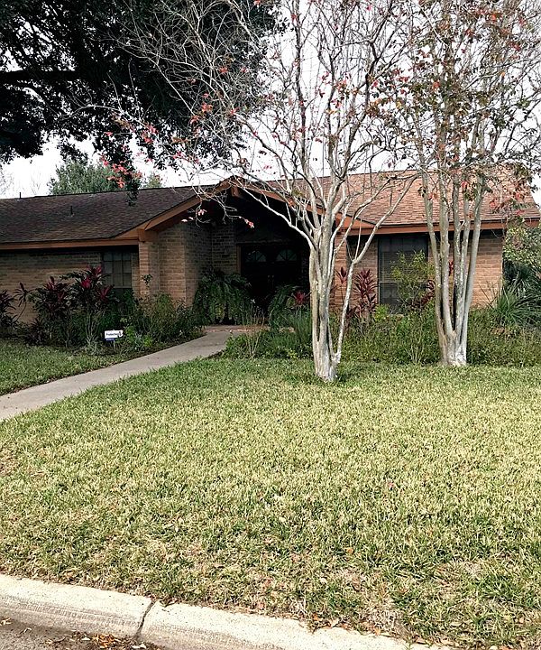 1st image of 137 E Iris Ave