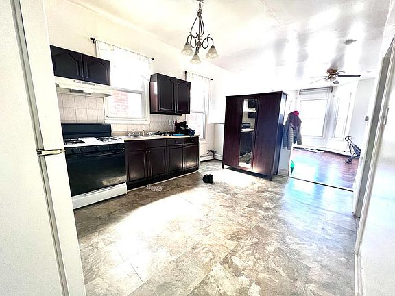 4th image of 3206 John F Kennedy Blvd #2