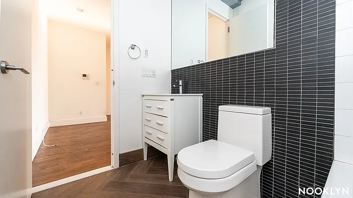 Rented by Nooklyn NYC LLC | media 8