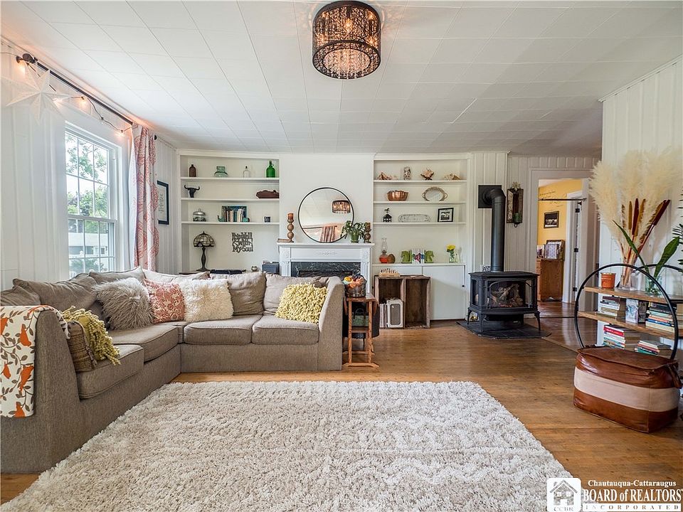 3411 Old Fluvanna Rd, Jamestown, NY 14701 Zillow