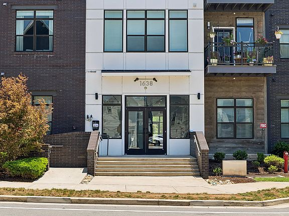 2nd image of 1638 54th Ave N #203