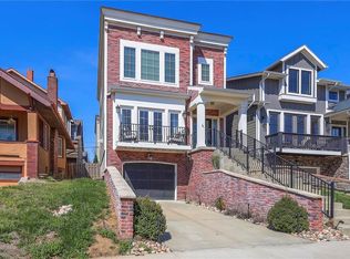 716 W 45th St, Kansas City, MO 64111