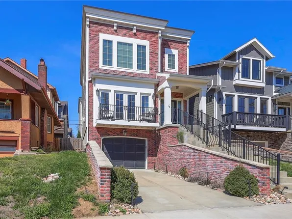 716 W 45th St, Kansas City, MO 64111