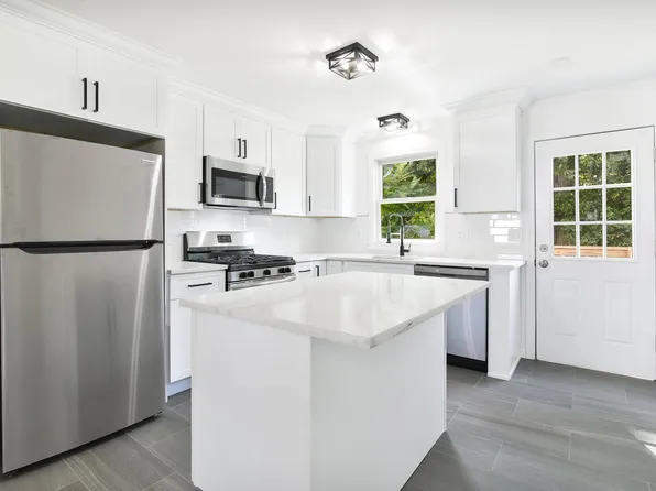 66 New Hampshire Dr #1, New Britain, CT 06052