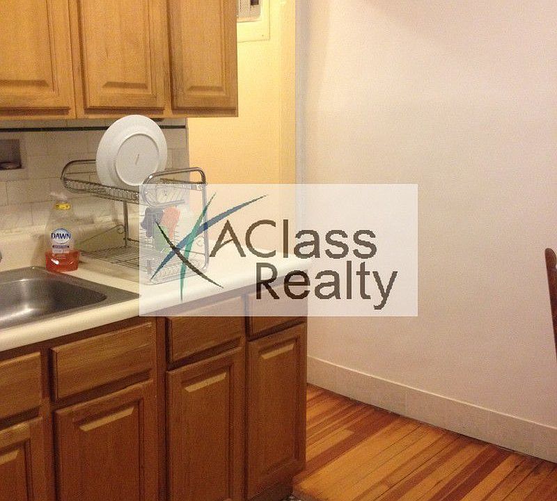 1st image of 2519 18th St APT 2