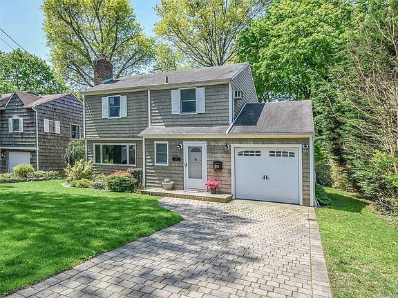 2nd image of 27 Leeds Dr