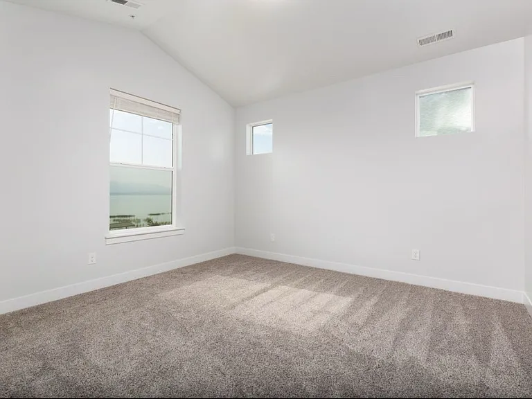 527 N 360 W #527 — Photo 7