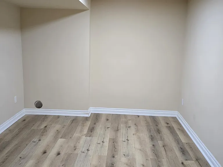 1622 Commodore Cir #36 — Photo 34