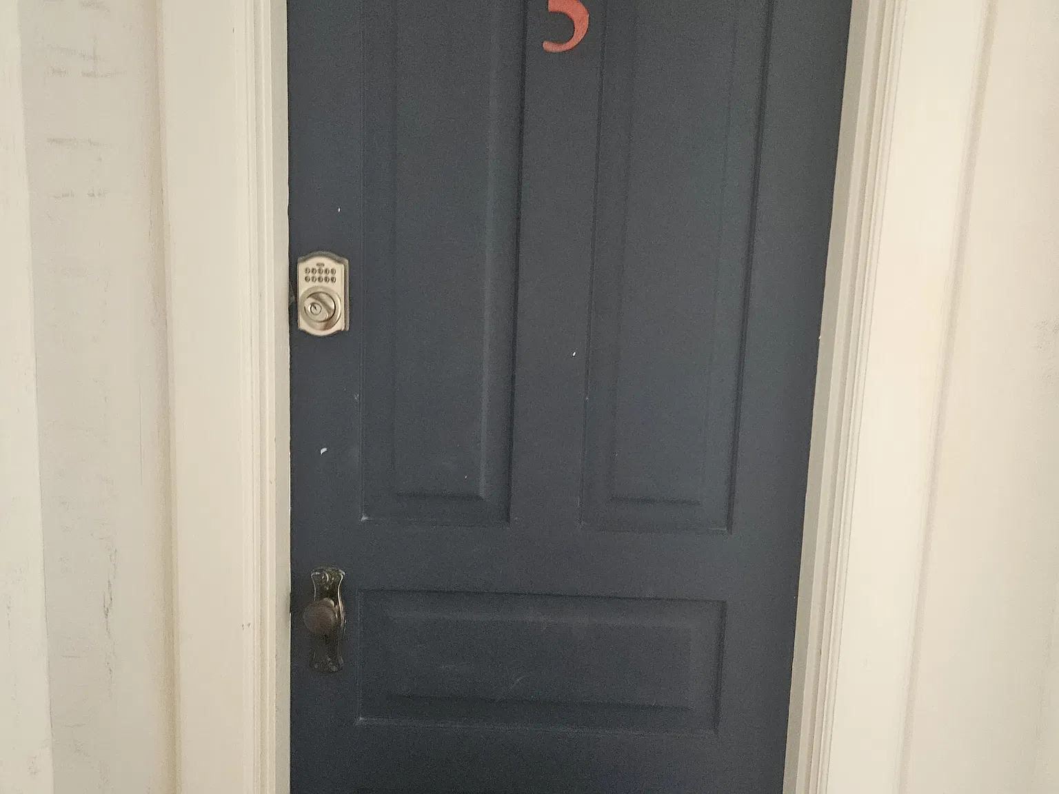 1223 Fillmore St - Freedom Manor - Room 5 — Photo 1
