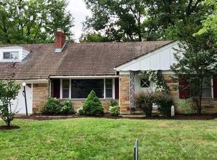 3118 Eastwick Dr, Cleveland Heights, OH