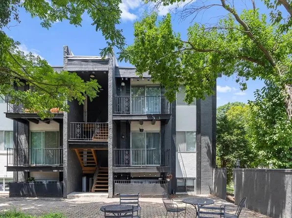 809 W 40th St APT 19, Kansas City, MO 64111
