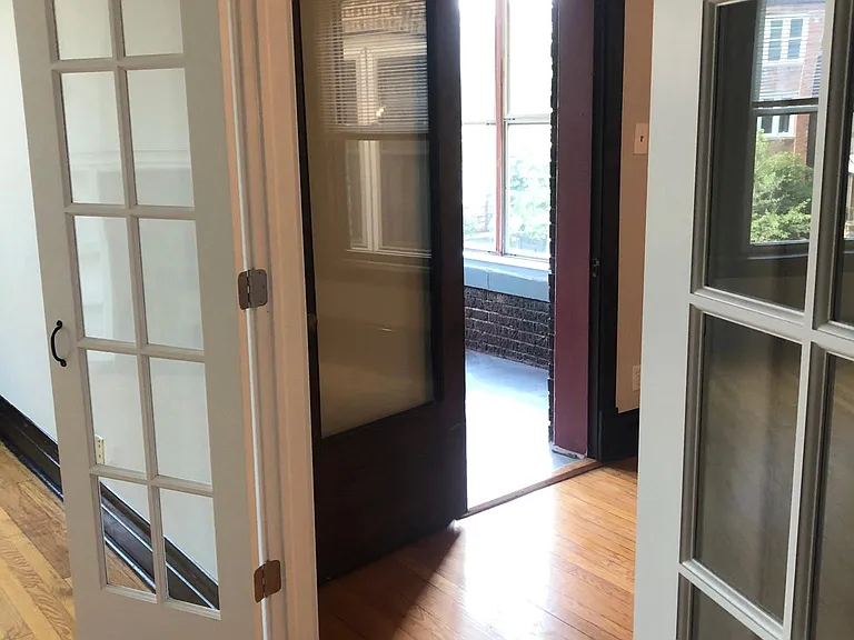 1264 W Winnemac Ave #2F — Photo 20