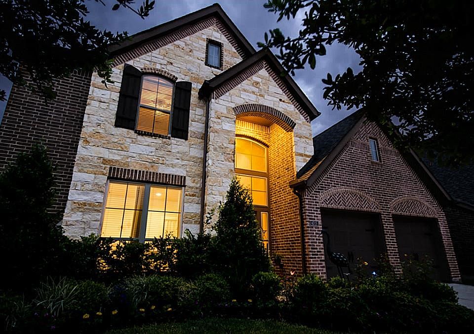 1st image of 4015 Misty Waters Ln