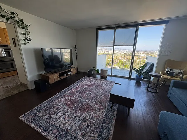 2170 Century Park E #1601 — Photo 12