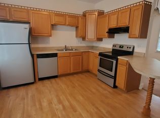 702 Hyde Park Ln #702, Demorest, GA 30535
