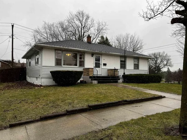 1714 28th Avenue, Monroe, WI 53566