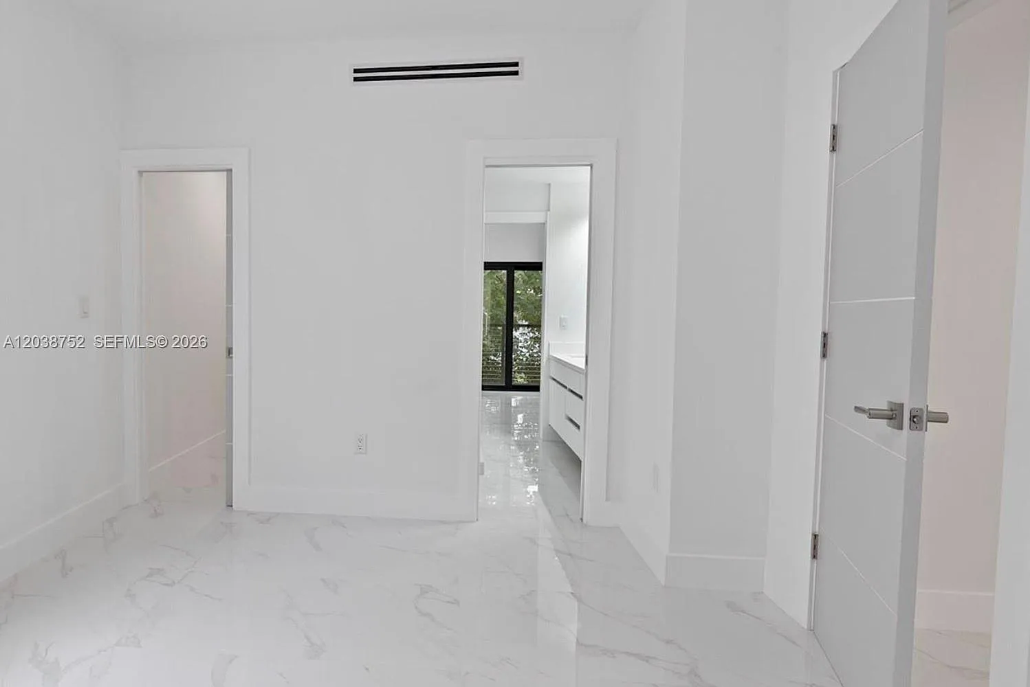 3374 Perry Frow Dr — Photo 3