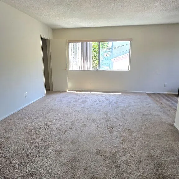 2219 Crenshaw Blvd #3 — Photo 7