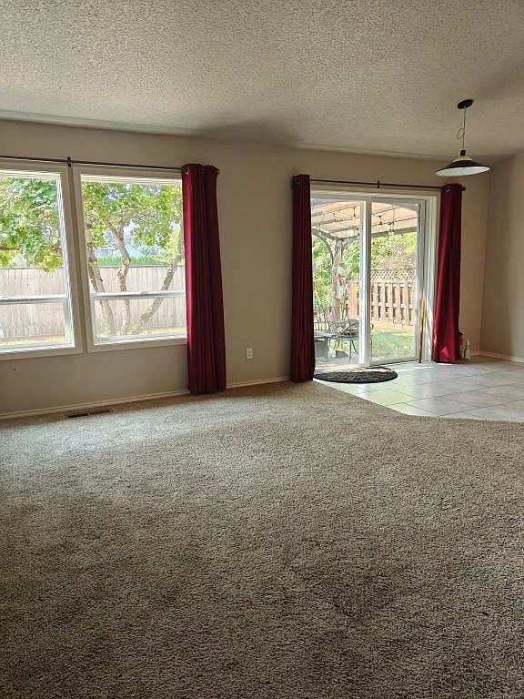 33378 SW Sequoia St — Photo 2
