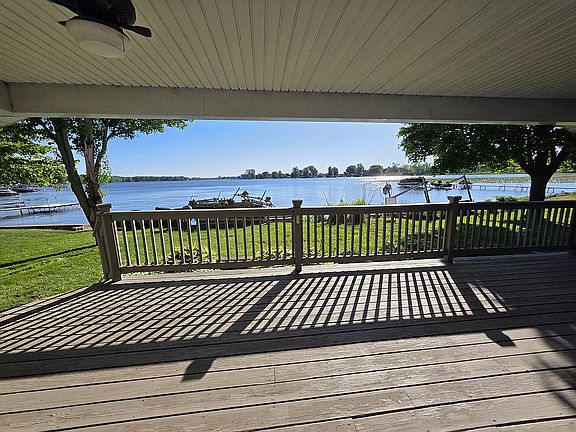 2nd image of 812 N Werners Landing Dr
