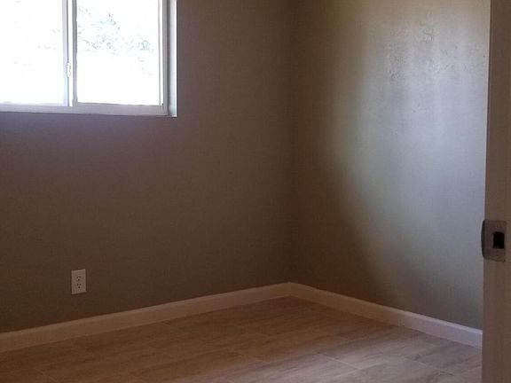 4th image of 2109 Bellamah Dr