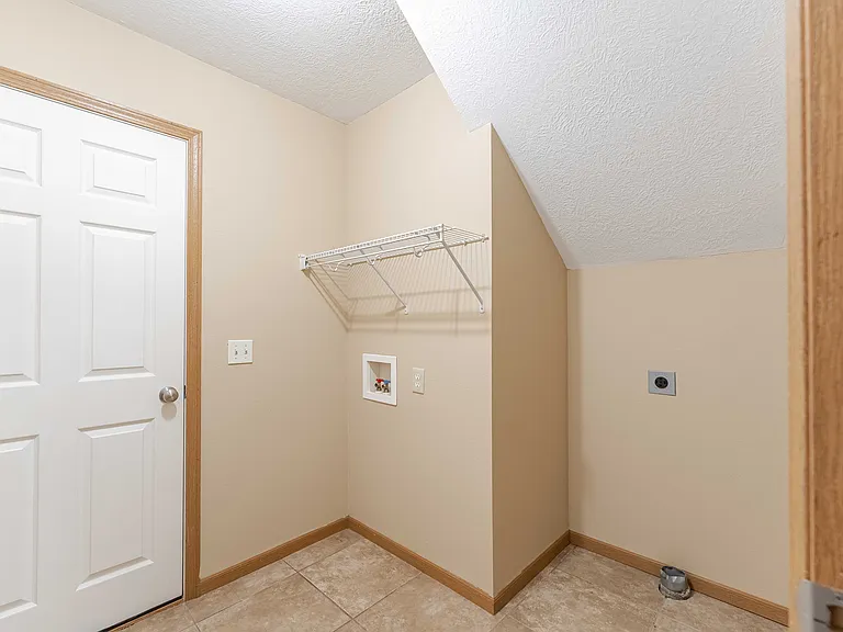 Oakwood Heights Townhomes — Photo 122