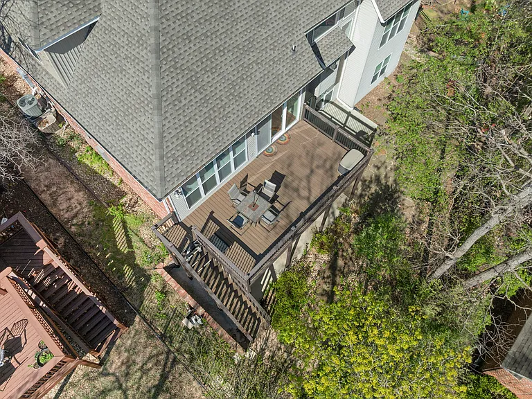 3902 NE Cadbury Ave — Photo 13