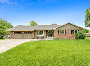 301 Fairdale Rd, Salina, KS 67401