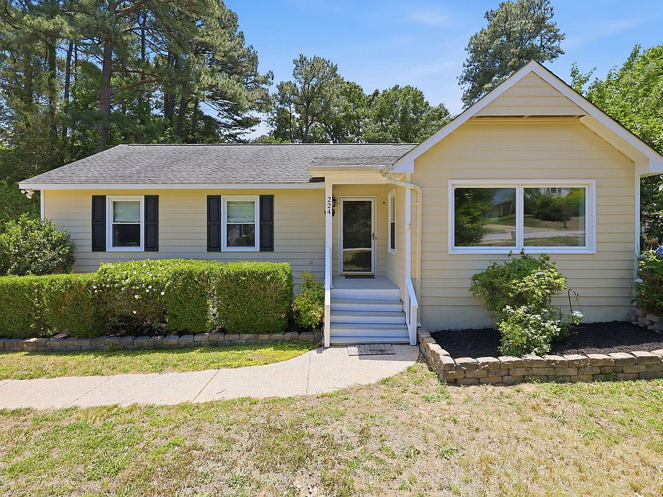 1st image of 224 Rosehaven Dr