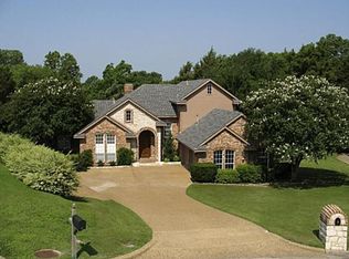 8 Cypress Ct, Heath, TX 75032