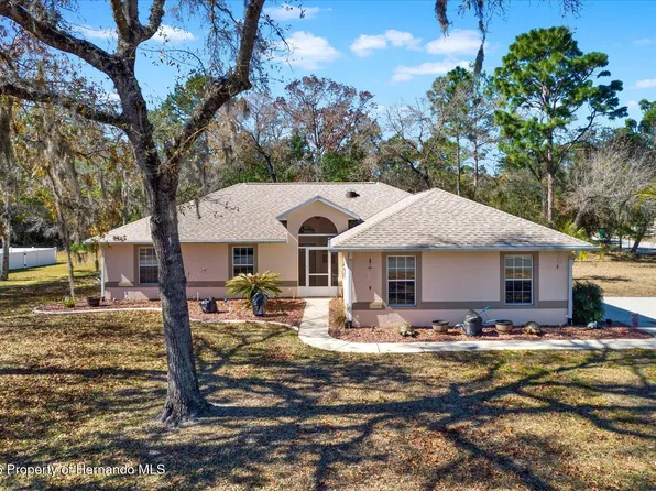 1 Gourds Ct W, Homosassa, FL 34446