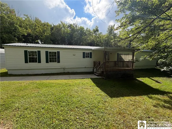1186 Scott Rd, Frewsburg, NY 14738