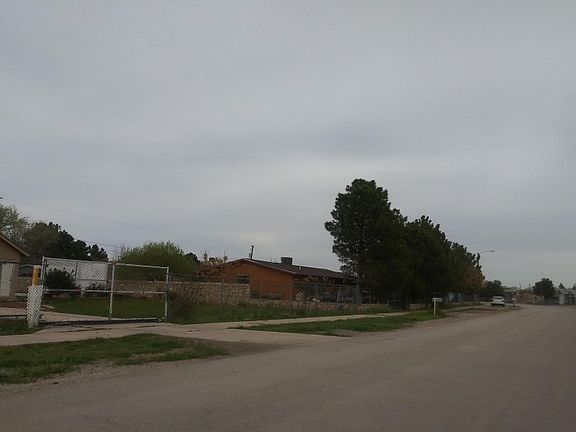 5th image of 10928 Donna Marie Dr