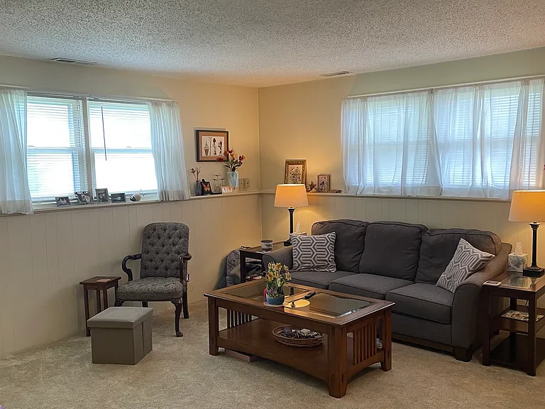 317 Barnett Dr #0 — Photo 4