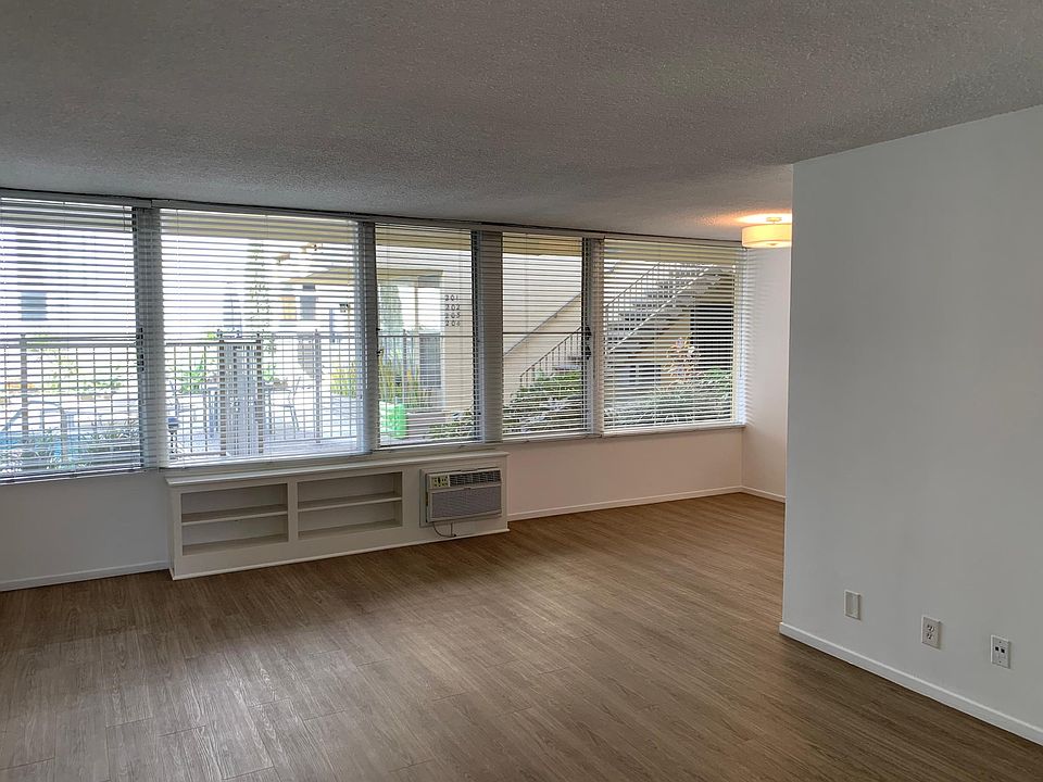 1st image of 1341 N Crescent Heights Blvd APT 105