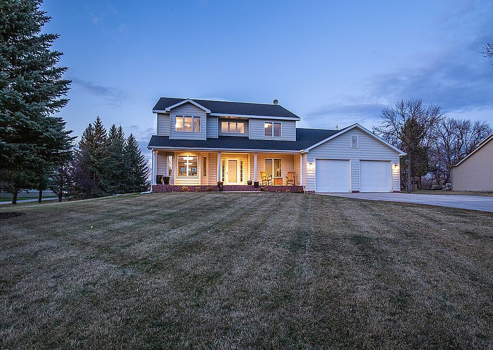 1st image of 821 Shadyridge Ct
