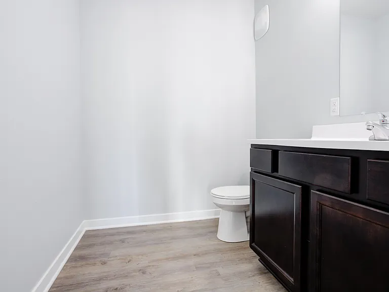 Cypress Point Apartments — Photo 14