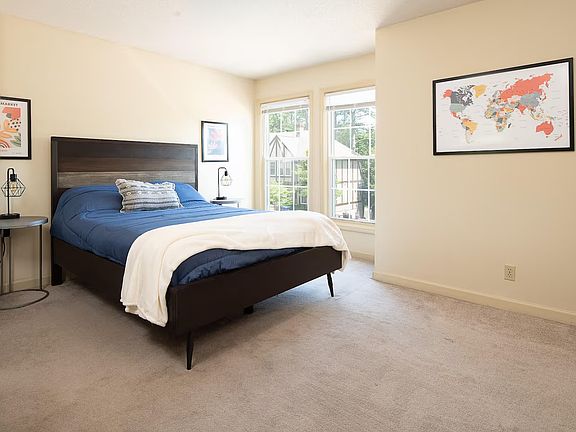 5th image of 116 A Arcadia Ln #A