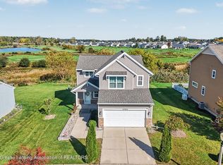 3792 Shearwater Ln, East Lansing, MI 48823