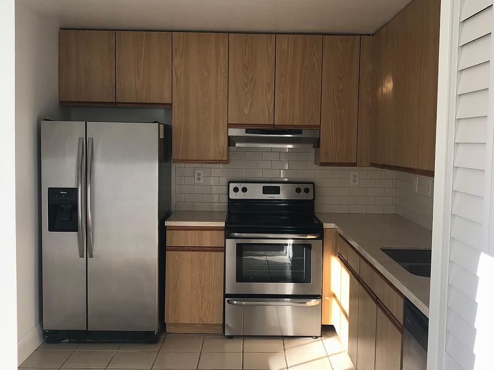 Kitchen with modern appliances and new counter tops