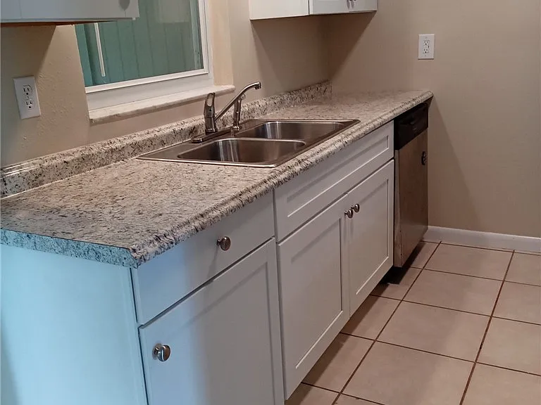 2310 Andalusia St — Photo 4