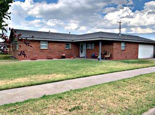 1723 Sunset Ave, Dumas, TX 79029