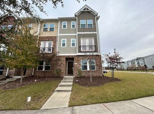 321 King Closer Dr, Cary, NC 27519
