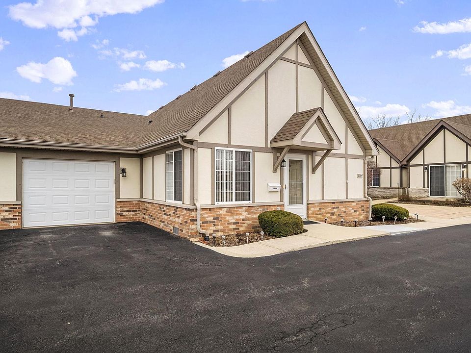 1st image of 1894 Willow Circle Dr