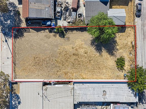 3rd image of 845 W Holt Ave #16